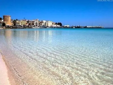 Seaside Ashur Apartment