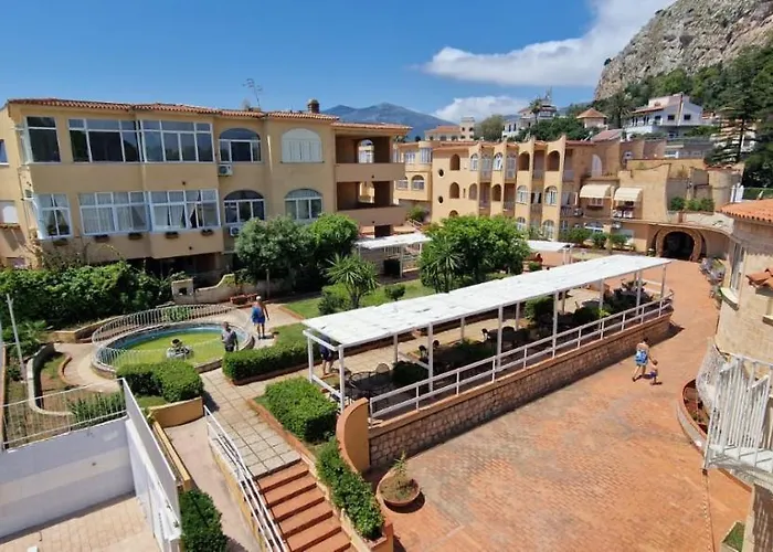 Apartman Seaside Ashur Mondello